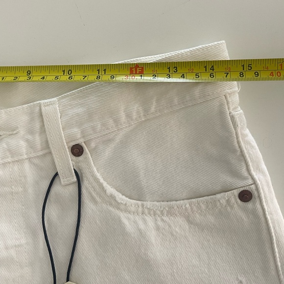 Levi’s 501 High-Rise White Denim Shorts - Picture 9 of 12